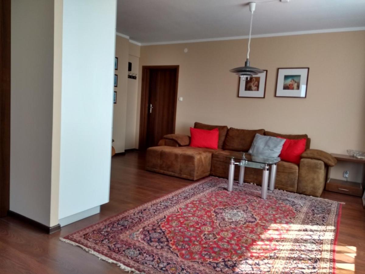 Koral Hotel Chłapowo Buitenkant foto