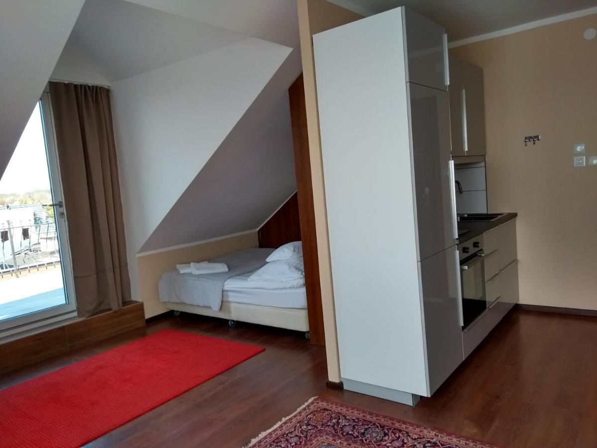 Koral Hotel Chłapowo Buitenkant foto