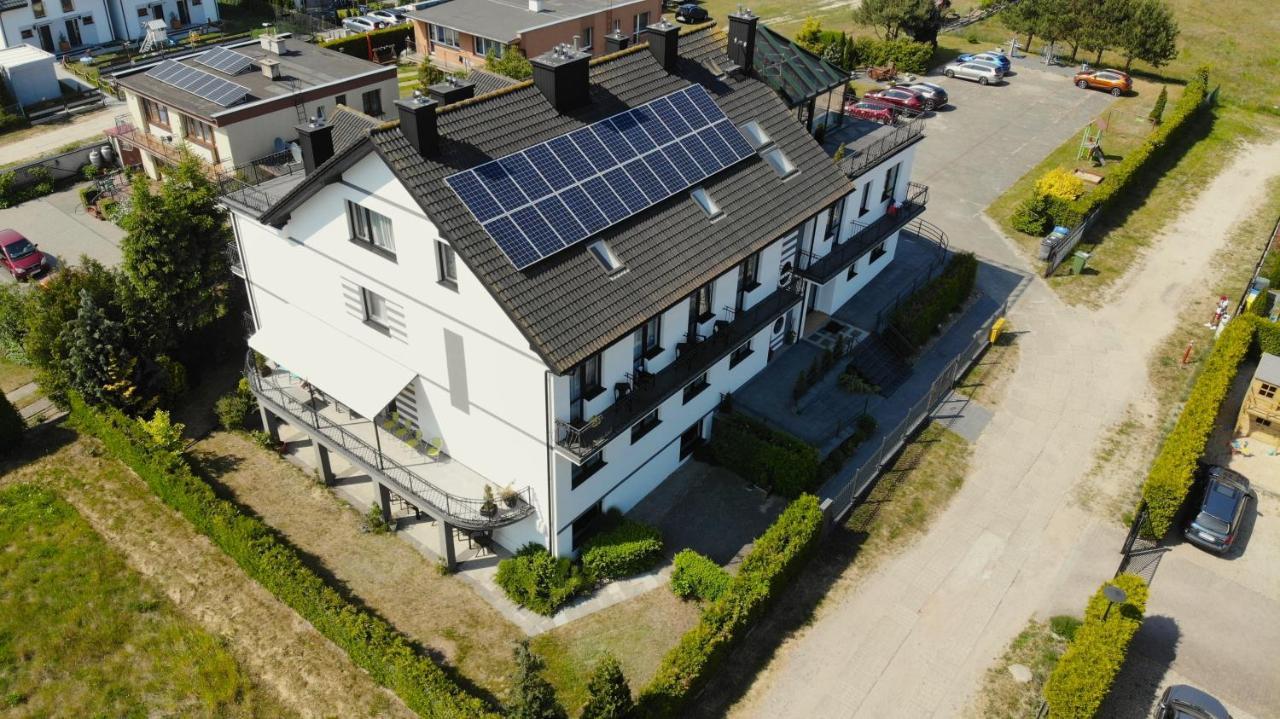 Koral Hotel Chłapowo Buitenkant foto