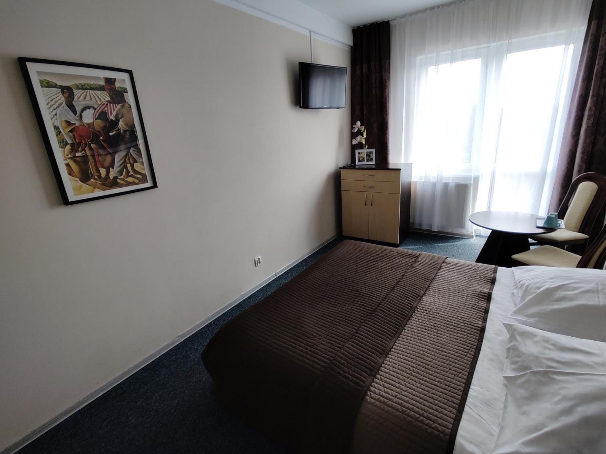Koral Hotel Chłapowo Buitenkant foto